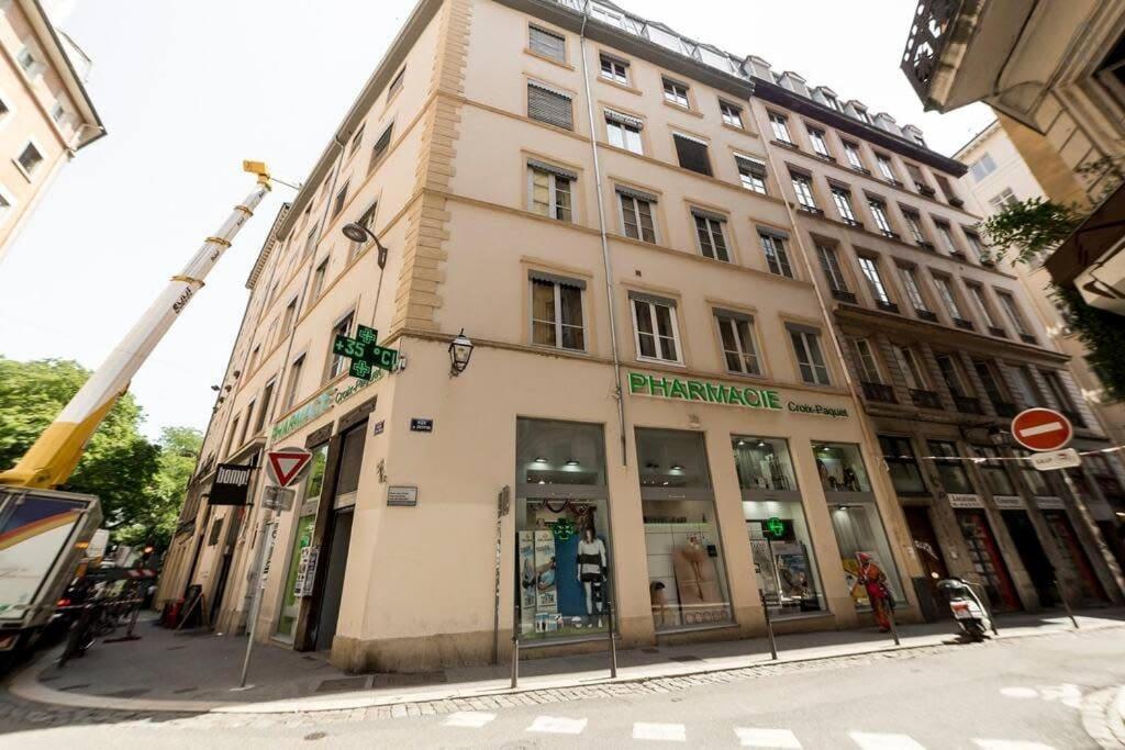 Perfect To Visit Lyon With Family Or Friends Ail Apartment Bagian luar foto