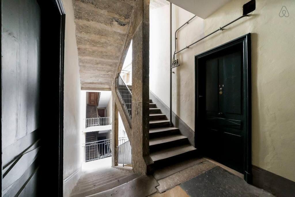 Perfect To Visit Lyon With Family Or Friends Ail Apartment Bagian luar foto